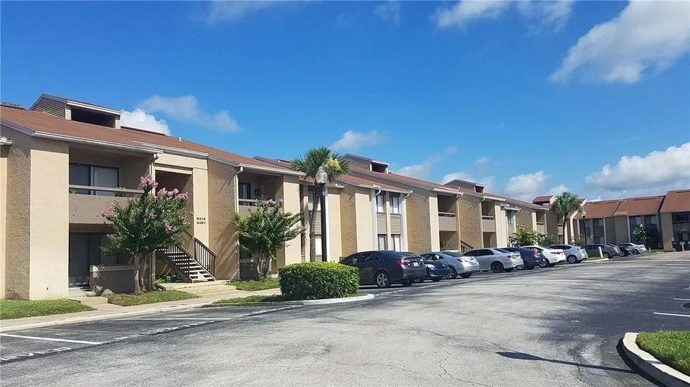 Unit for sale at 5287 Vineland, Orlando, FL 32811
