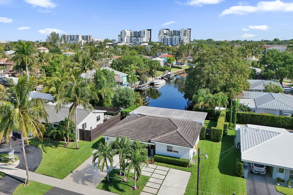 Unit for sale at 381 SE 3rd Street, Pompano Beach, FL 33060