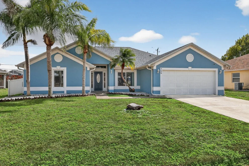 Unit for sale at 566 SW Sea Holly Terrace, Port St Lucie, FL 34984