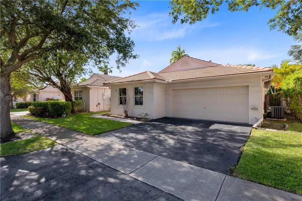 Unit for sale at 7393 NW 1st Manor, Plantation, FL 33317
