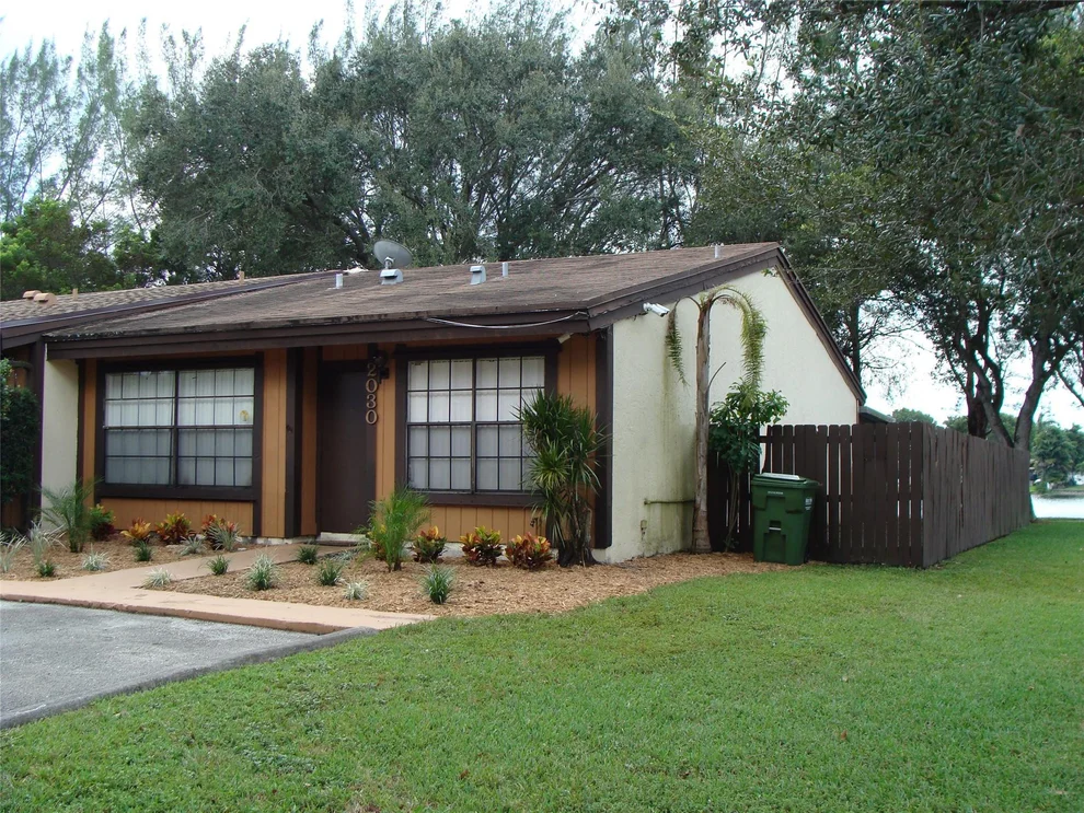 Unit for sale at 2030 Seagrape Avenue, Pembroke Pines, FL 33026