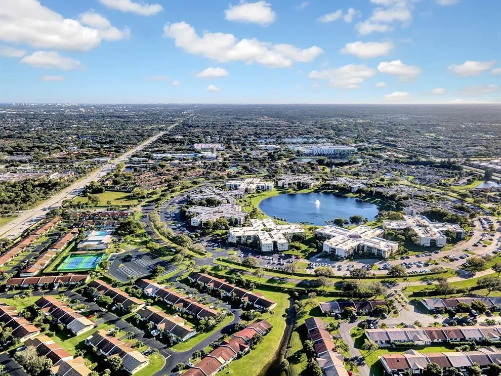 Unit for sale at 5130 Las Verdes Circle, Delray Beach, FL 33484