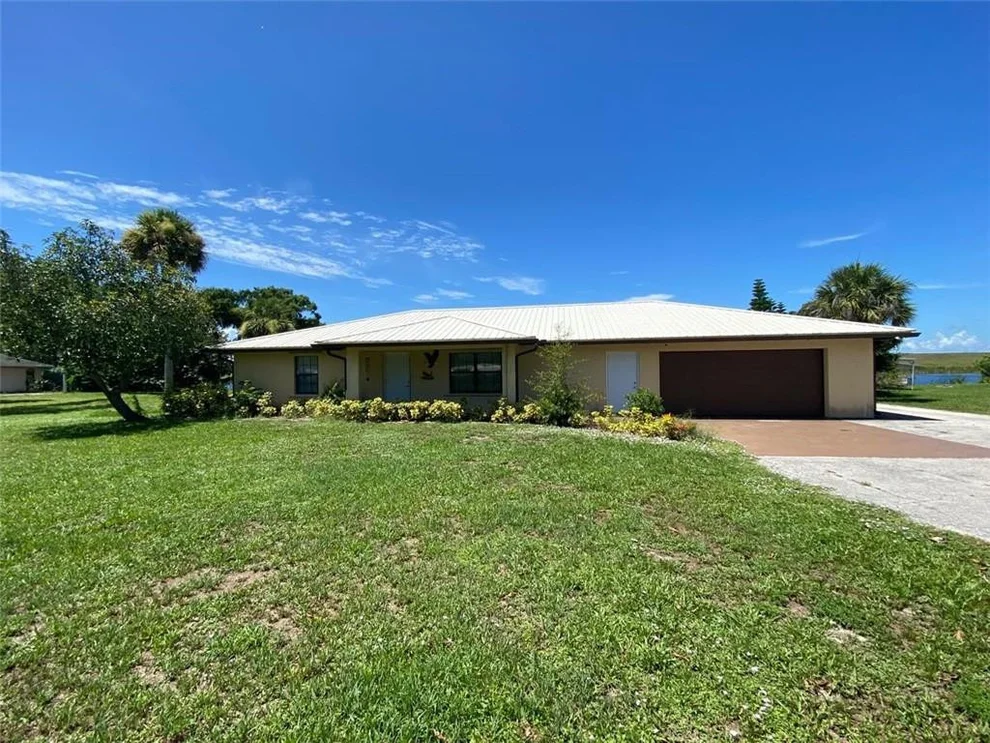 Unit for sale at 7866 Hwy 441, Okeechobee, FL 34974