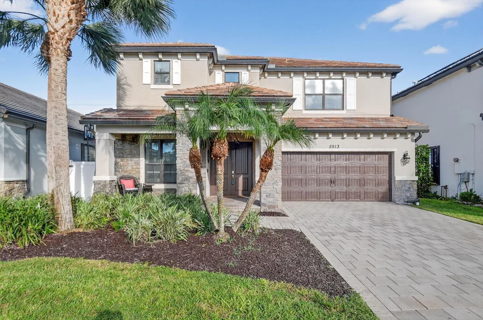 Unit for sale at 5913 Sandbirch Way, Lake Worth, FL 33463