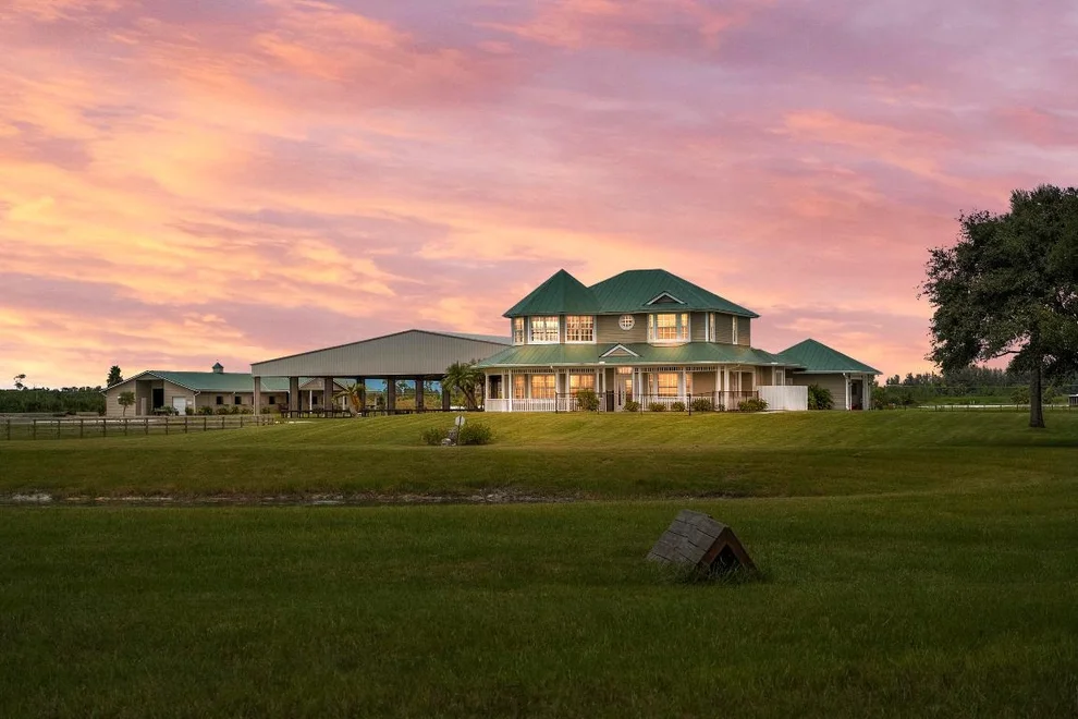 Unit for sale at 13700 SW Groveside Drive, Stuart, FL 34997