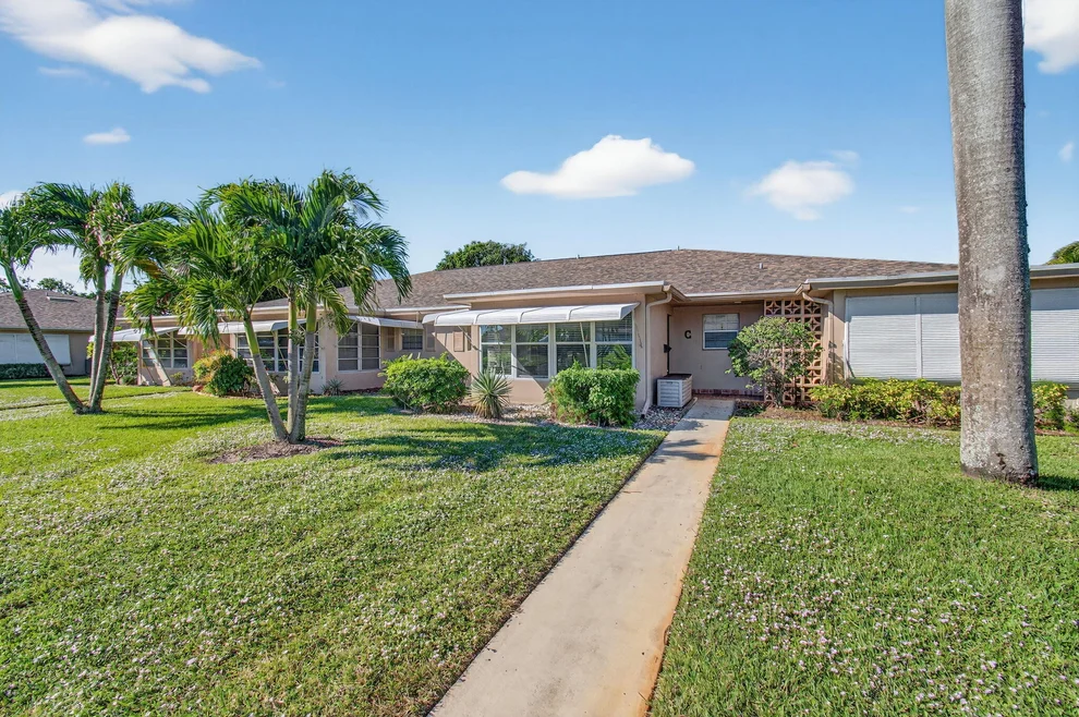 Unit for sale at 1382 High Point Way NE, Delray Beach, FL 33445