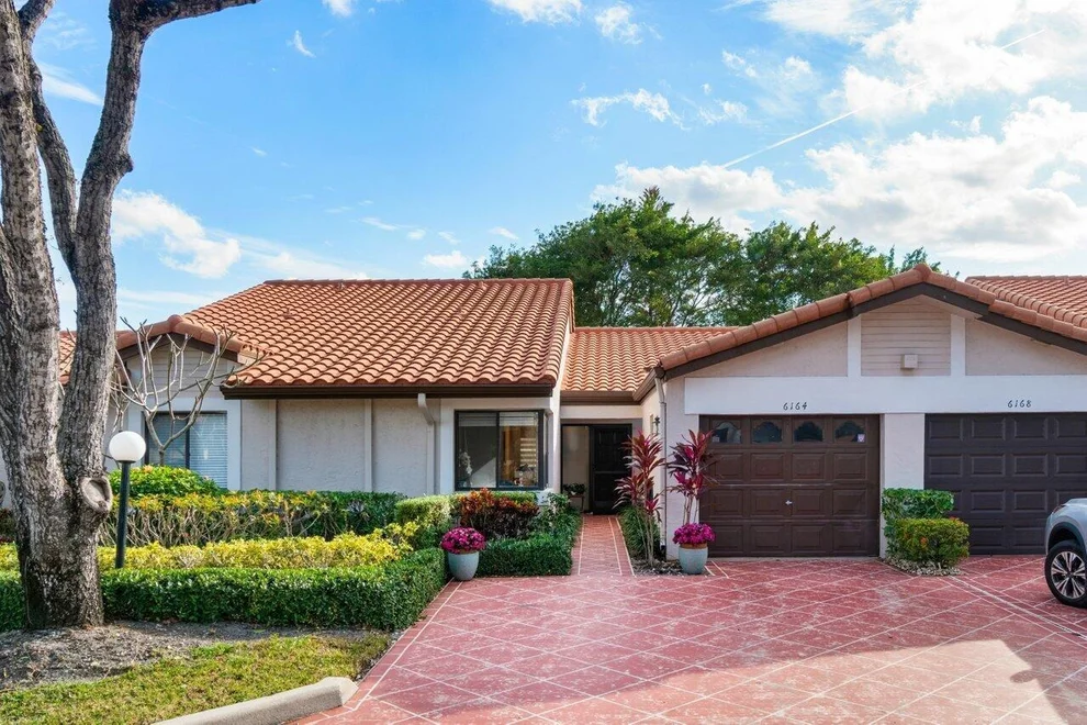 Unit for sale at 6164 Kings Gate Circle, Delray Beach, FL 33484