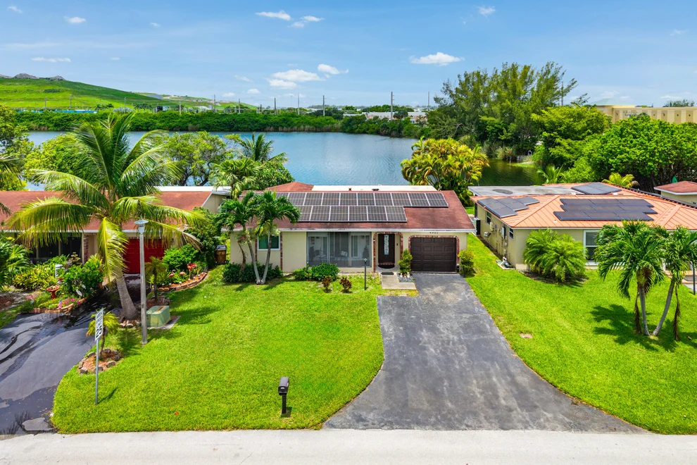 Unit for sale at 4901 NW 18th Avenue, Deerfield Beach, FL 33064