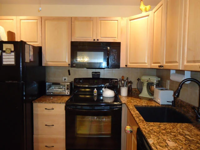Unit for sale at 350 Seville O, Delray Beach, FL 33446