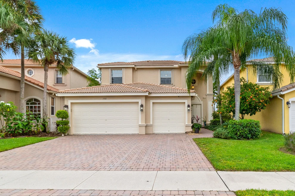 Unit for sale at 7361 Via Leonardo, Lake Worth, FL 33467