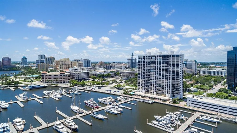 Unit for sale at 400 N Flagler Drive, West Palm Beach, FL 33401