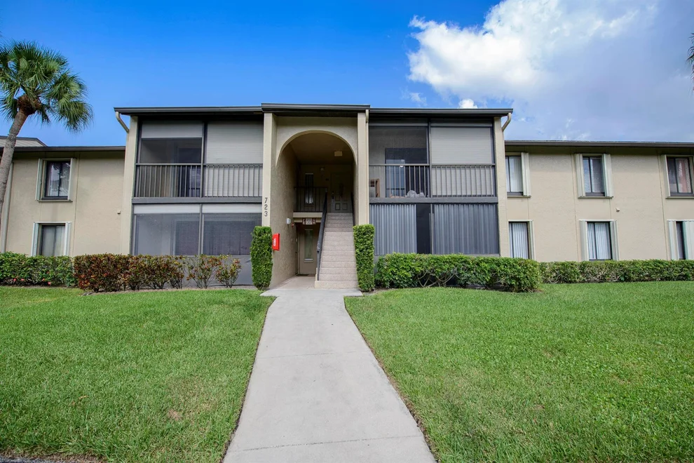 Unit for sale at 723 Sunny Pine Way, Greenacres, FL 33415