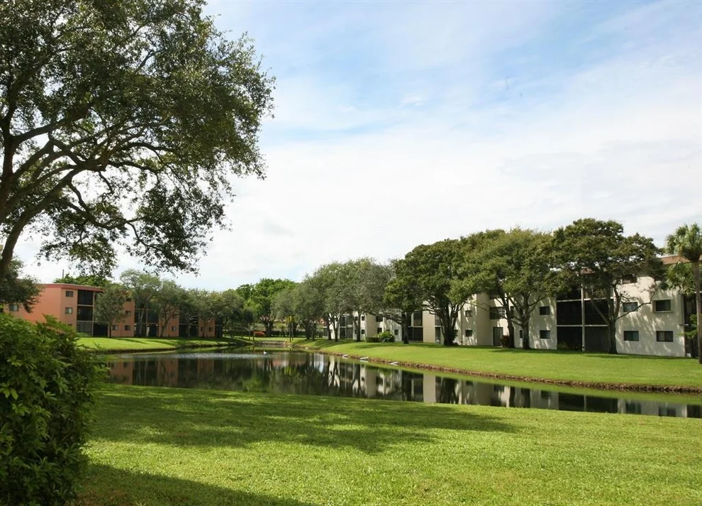 Unit for sale at 15461 Pembridge Drive, Delray Beach, FL 33484