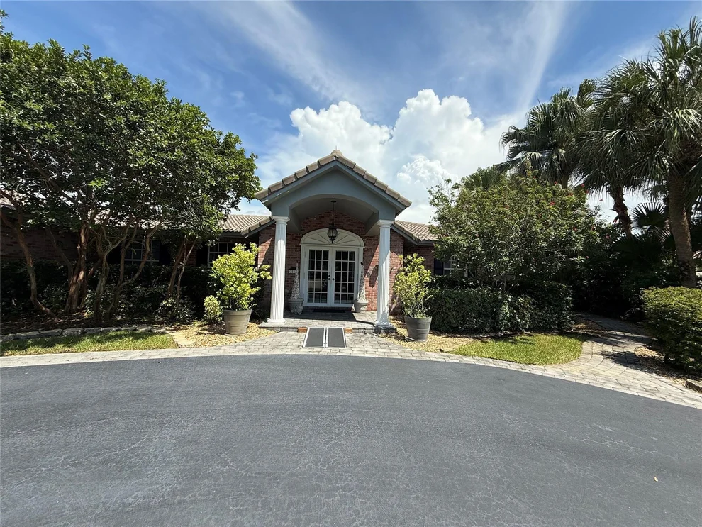 Unit for sale at 2841 NW 112th Avenue, Coral Springs, FL 33065