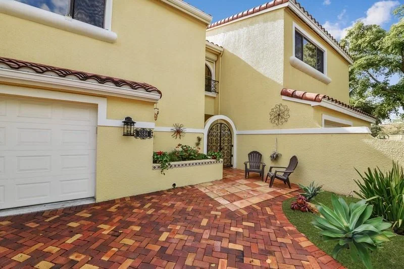 Unit for sale at 5584 N Ocean Boulevard, Ocean Ridge, FL 33435