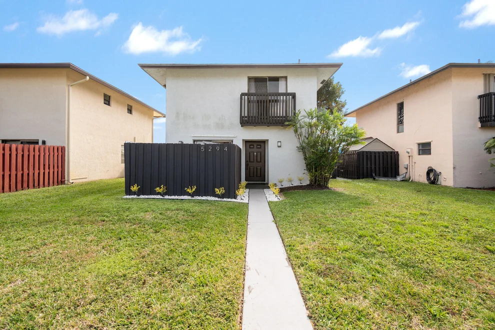 Unit for sale at 5294 Garden Hills Circle, West Palm Beach, FL 33415