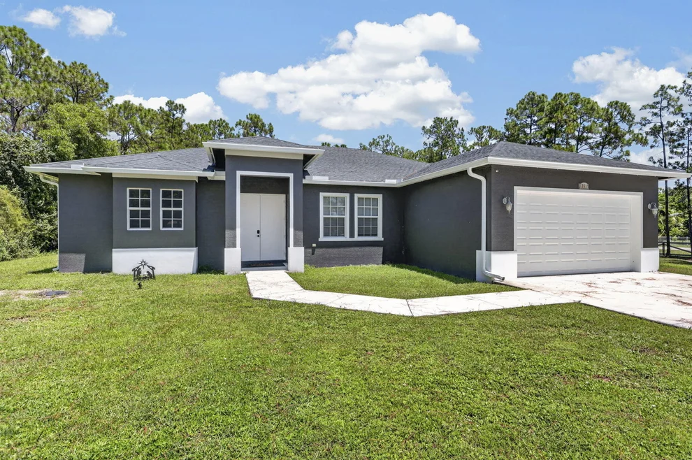 Unit for sale at 17519 Tangerine Boulevard, Loxahatchee, FL 33470