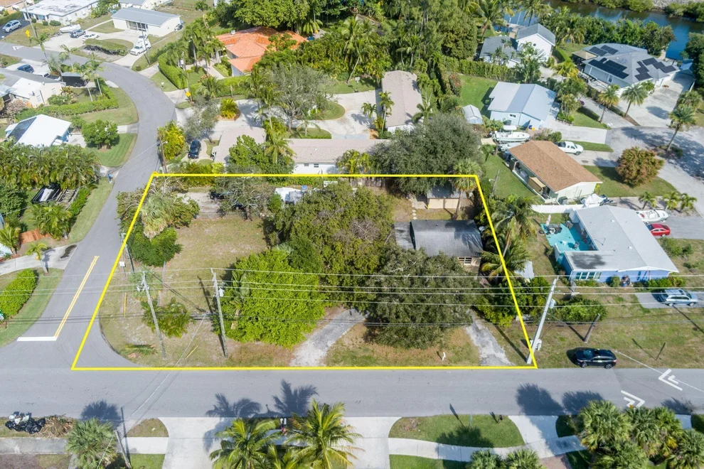Unit for sale at 2609 Richard Road, West Palm Beach, FL 33403