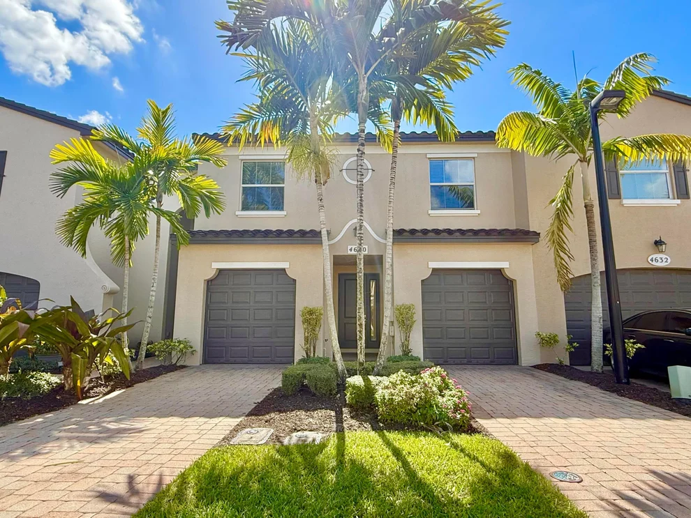 Unit for sale at 4630 Mediterranean Circle, Palm Beach Gardens, FL 33418