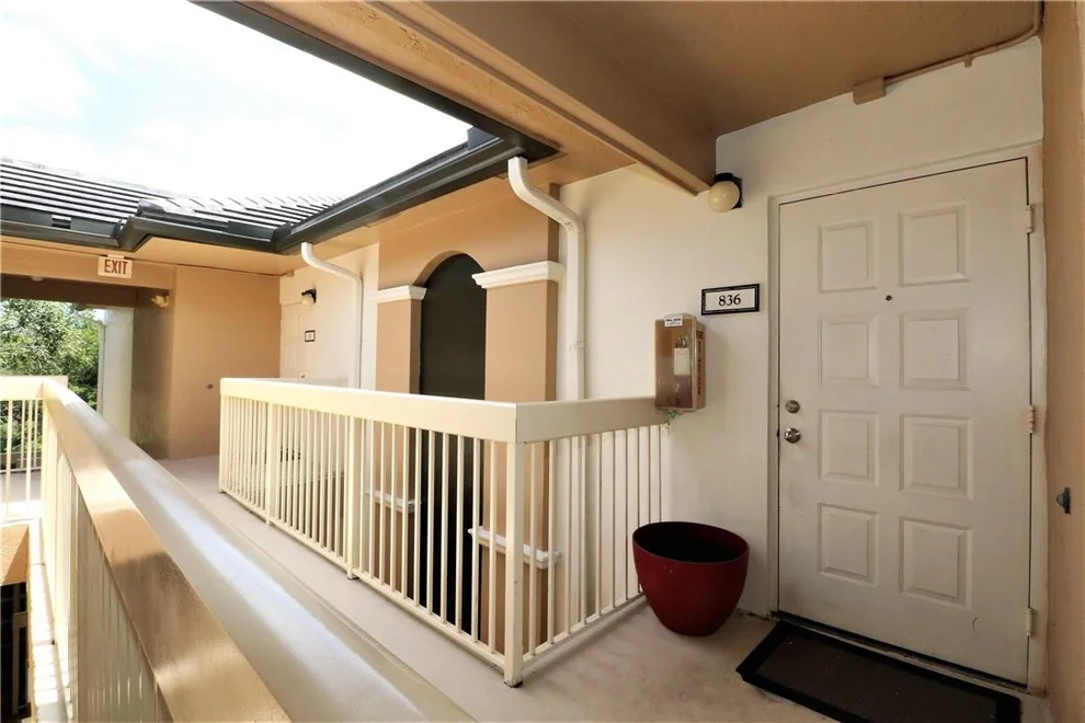 Unit for sale at 9833 Westview Drive, Coral Springs, FL 33076