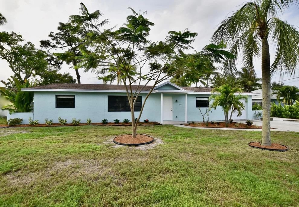 Unit for sale at 4879 SE Horseshoe Point Road, Stuart, FL 34997