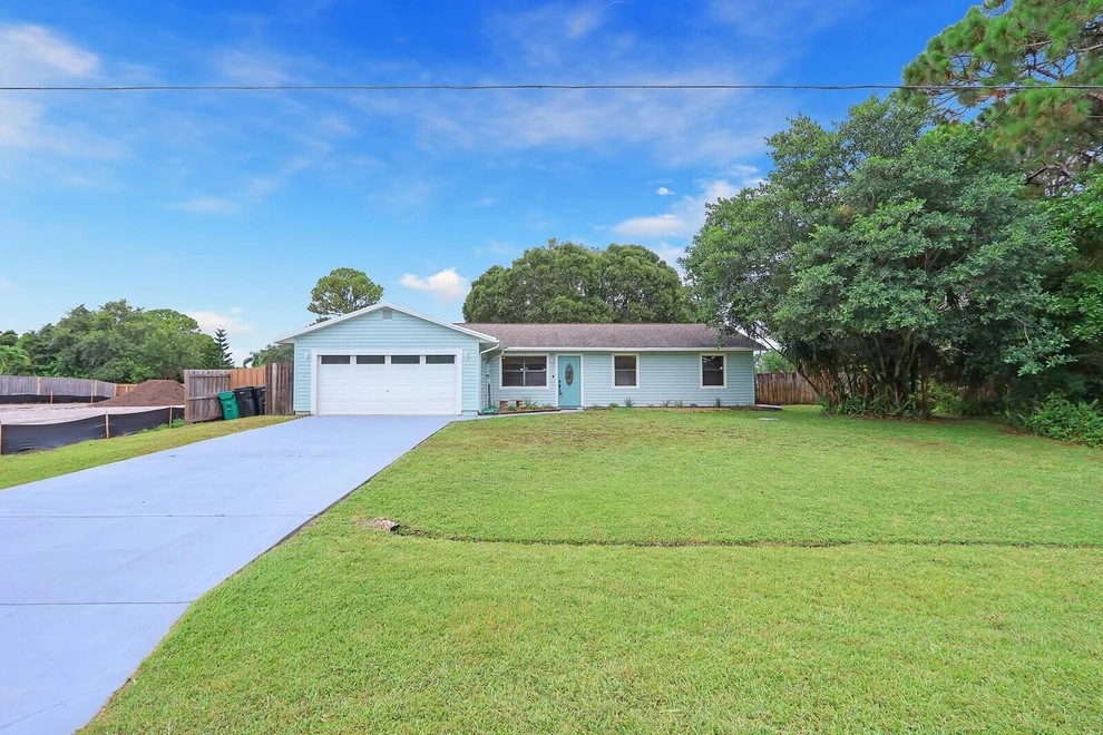 Unit for sale at 2391 SE Mariola Avenue, Port St Lucie, FL 34952