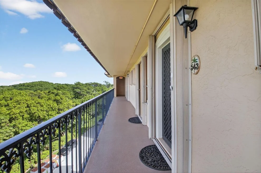 Unit for sale at 2871 N Ocean Boulevard, Boca Raton, FL 33431