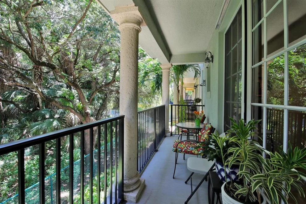 Unit for sale at 2766 Ravella Way, Palm Beach Gardens, FL 33410