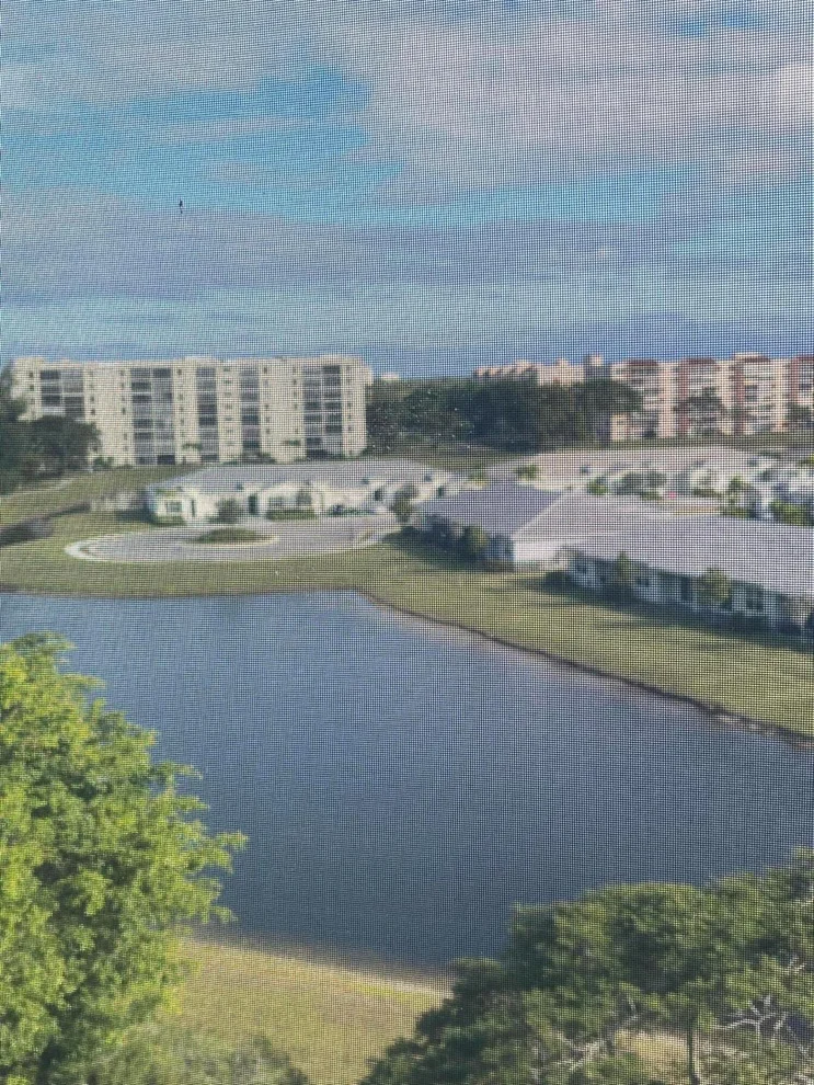 Unit for sale at 7076 Huntington Lane, Delray Beach, FL 33446