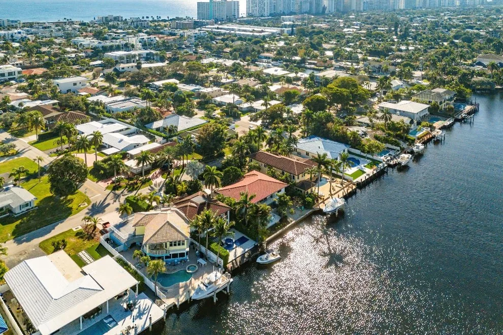 Unit for sale at 4313 W Tradewinds Avenue, Lauderdale By The Sea, FL 33308