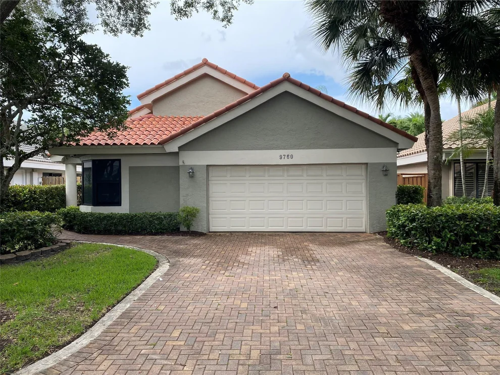 Unit for sale at 9760 NW 18th Drive, Plantation, FL 33322