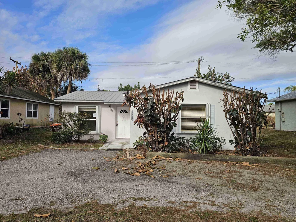 Unit for sale at 1375 26th Avenue SW, Vero Beach, FL 32962