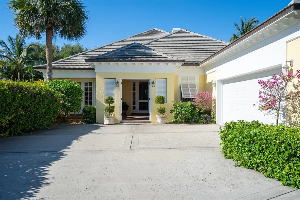 Unit for sale at 70 Caribe Way, Vero Beach, FL 32963