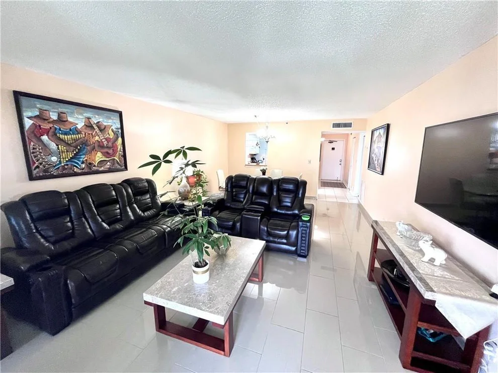 Unit for sale at 4550 NW 18th Avenue, Deerfield Beach, FL 33064