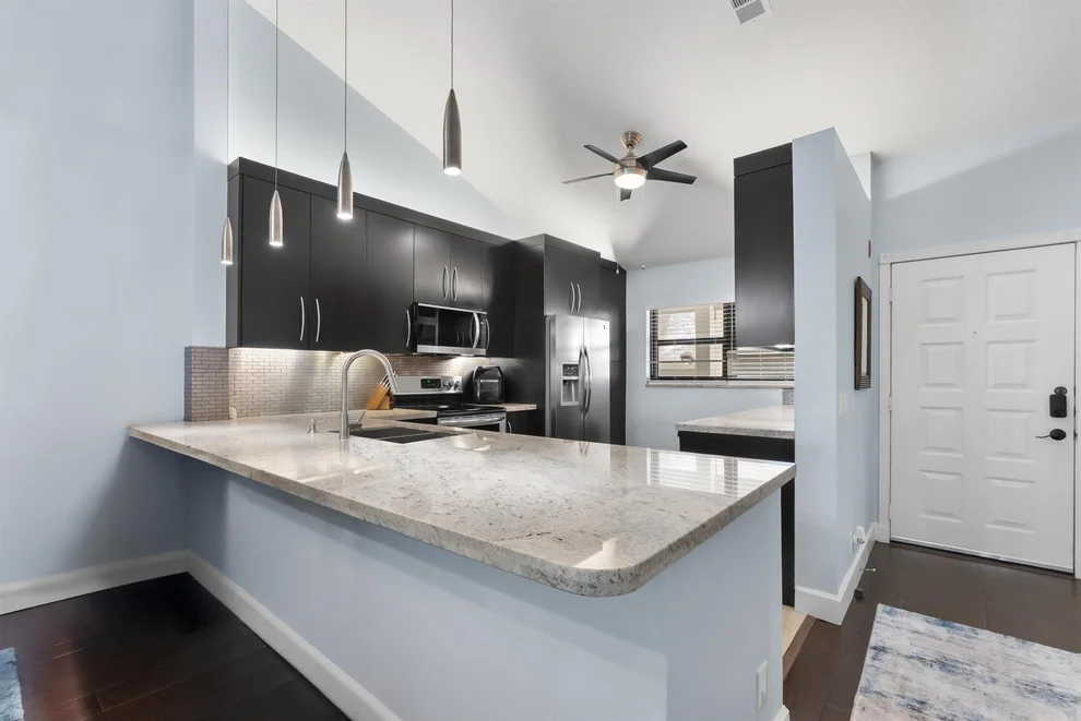 Unit for sale at 6944 Briarlake Circle, Palm Beach Gardens, FL 33418