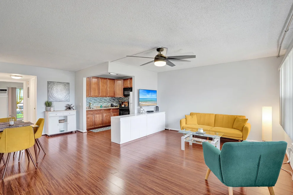 Unit for sale at 566 FANSHAW N, Boca Raton, FL 33434