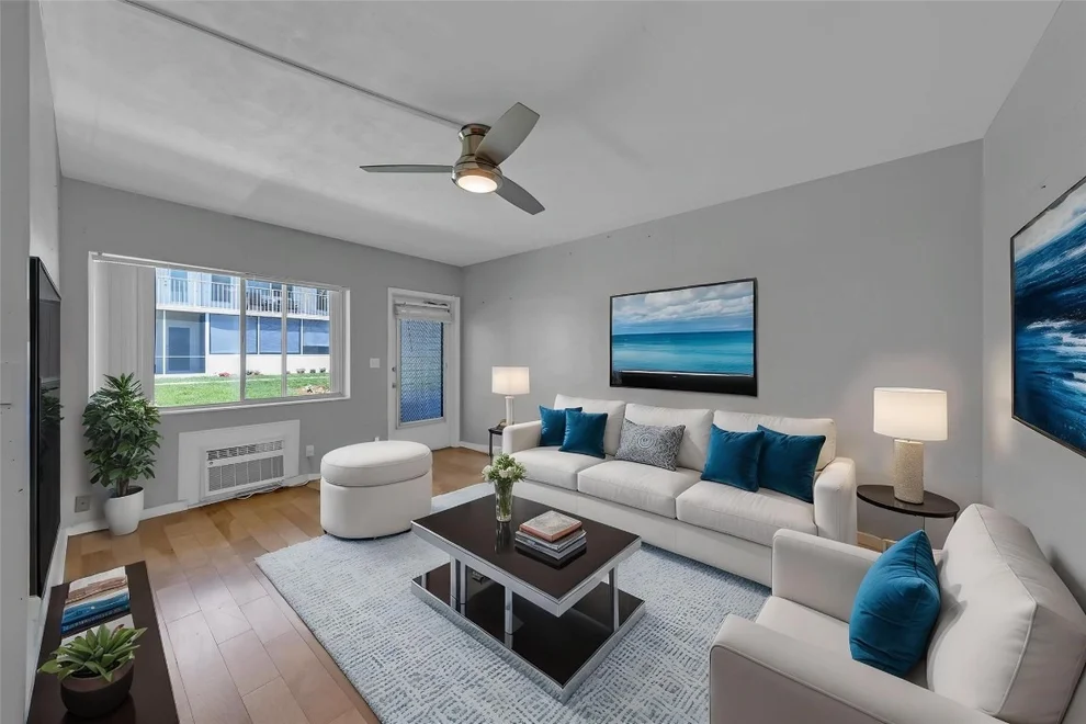 Unit for sale at 11 SW 4th Avenue, Boca Raton, FL 33432