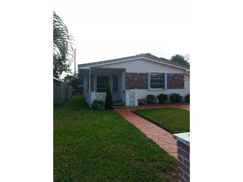 Unit for sale at 28 SE 4th Street, Dania Beach, FL 33004