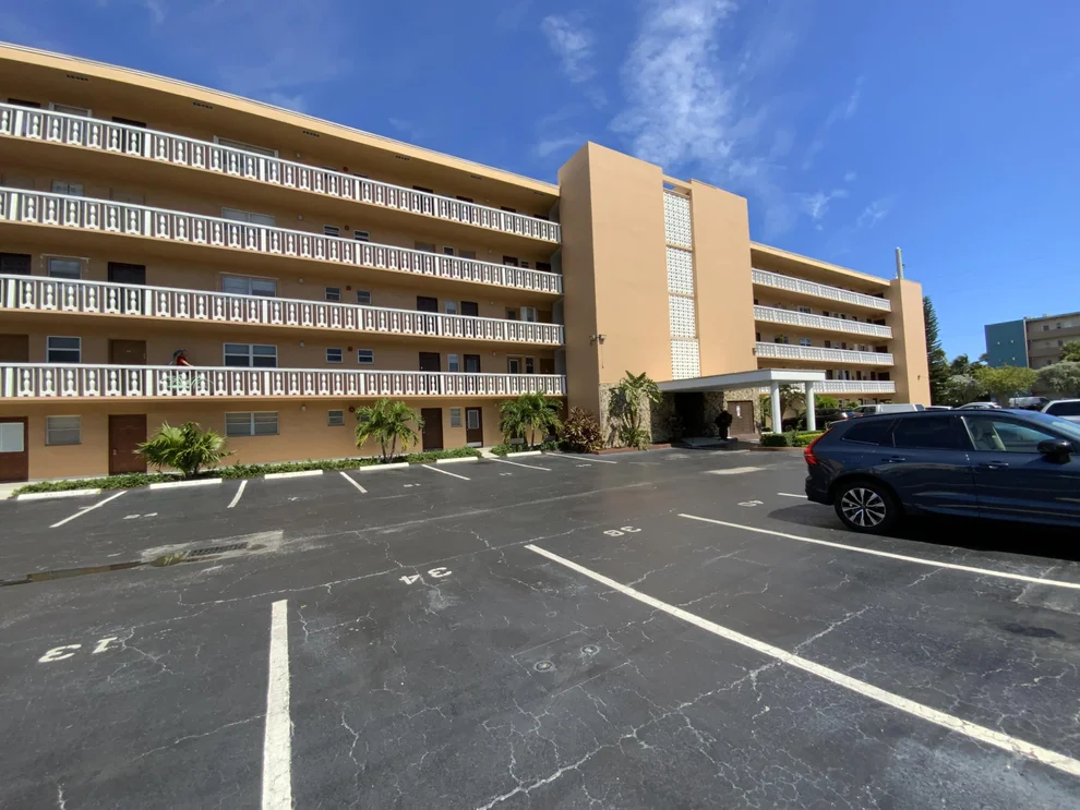 Unit for sale at 219 NE 14th Avenue, Hallandale Beach, FL 33009