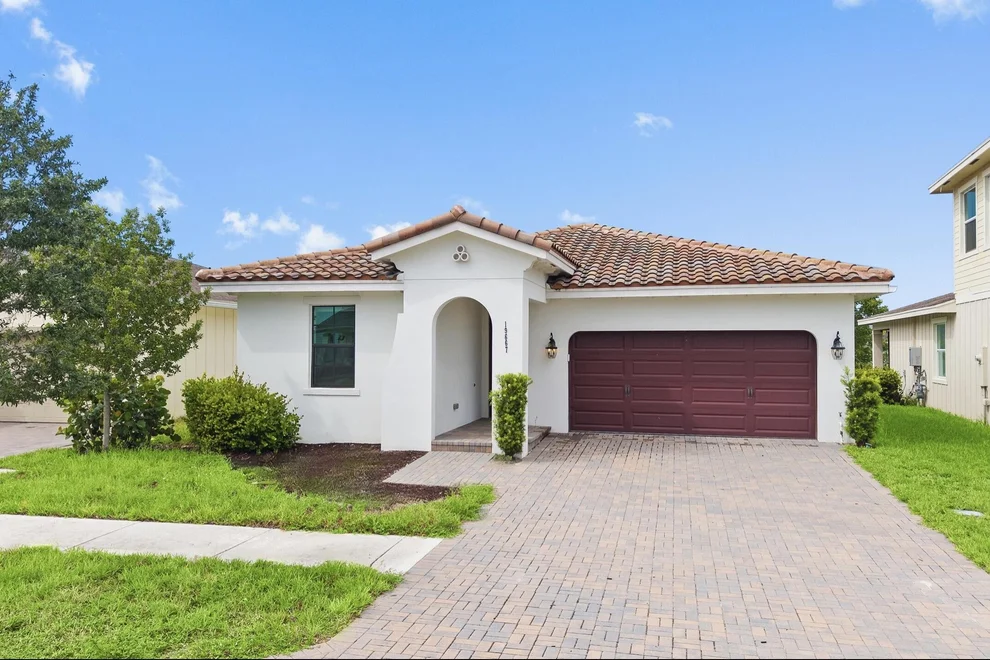 Unit for sale at 19667 Rugged Trunk Trail, Loxahatchee, FL 33470
