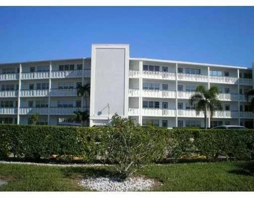 Unit for sale at 218 Southampton A, West Palm Beach, FL 33417