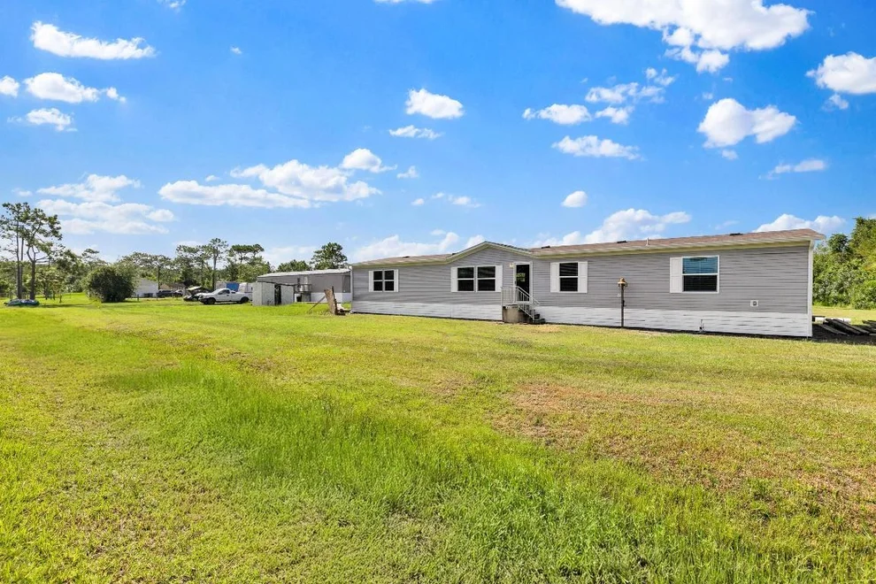 Unit for sale at 9400 Luna Drive, St Cloud, FL 34773