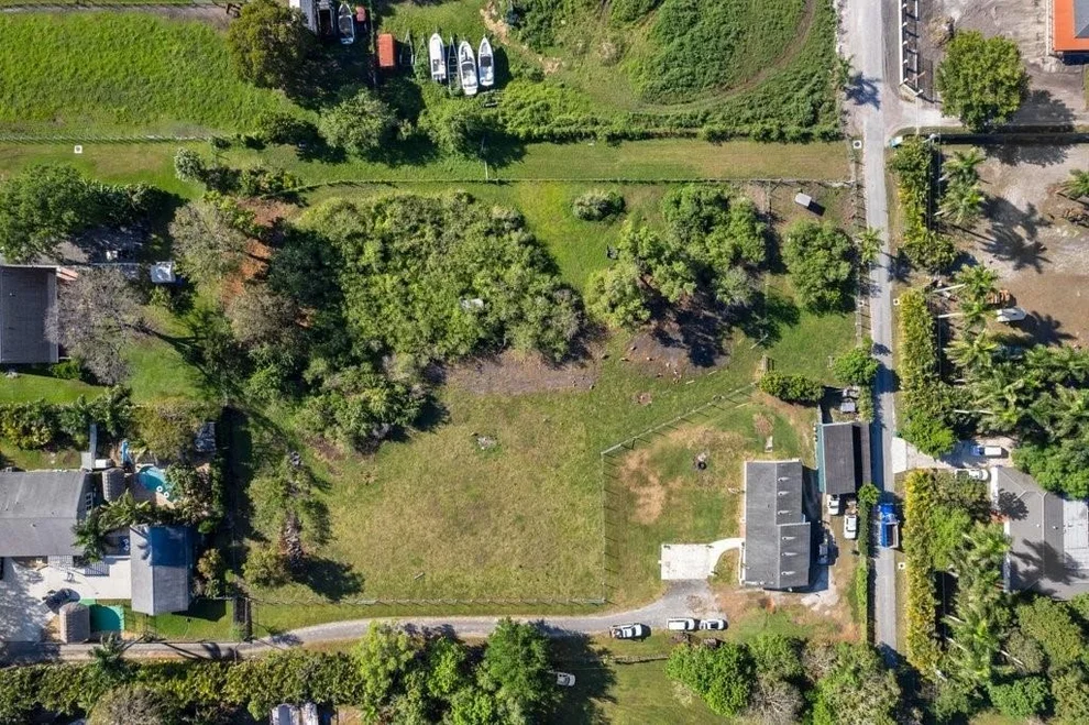 Unit for sale at 5401 SW 160th Avenue, Southwest Ranches, FL 33331