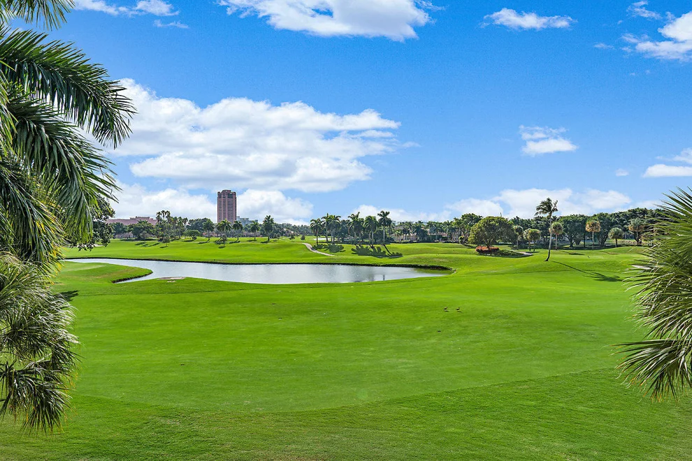 Unit for sale at 550 SE Mizner Boulevard, Boca Raton, FL 33432