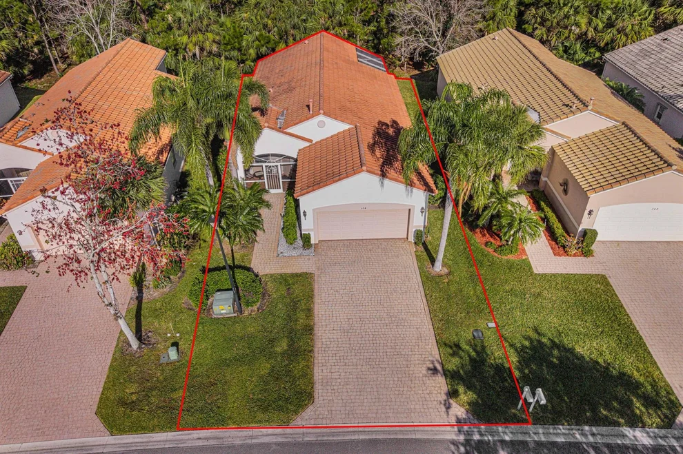 Unit for sale at 304 NW Alana Avenue, Port St Lucie, FL 34986