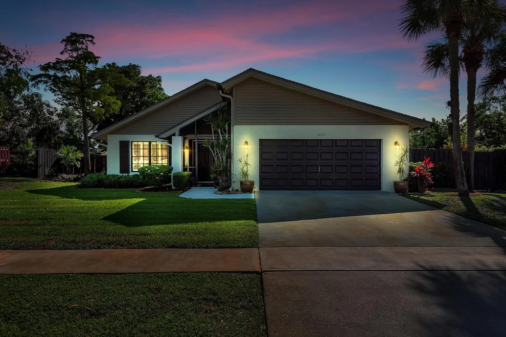 Unit for sale at 1622 Old Cypress Trail, Wellington, FL 33414