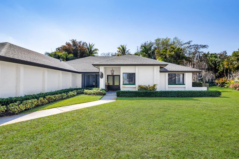 Unit for sale at 1495 Wood Dale Terrace, Wellington, FL 33414