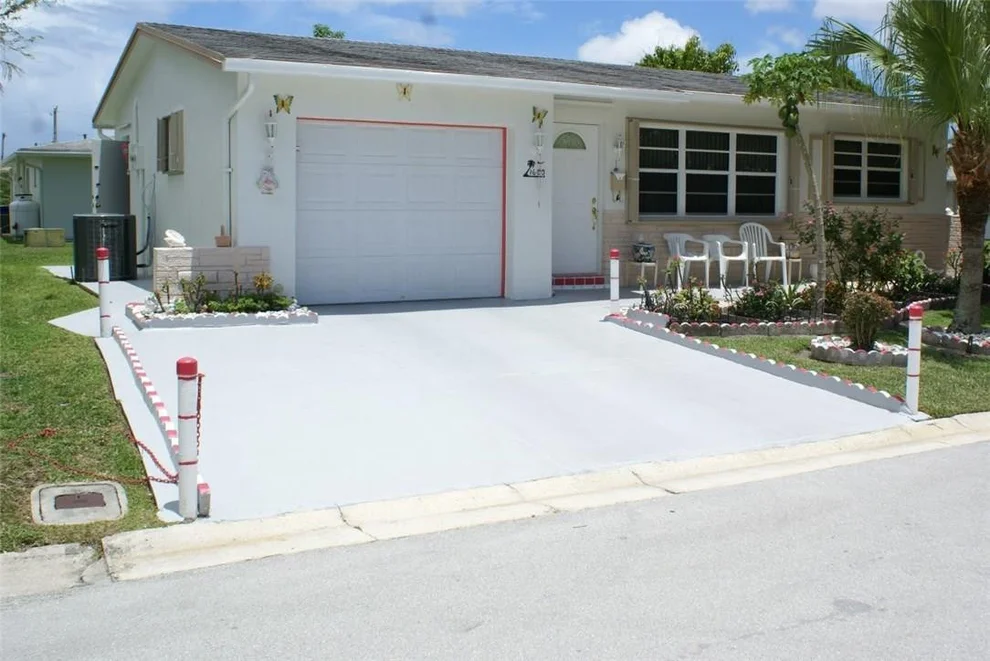 Unit for sale at 1600 NW 67 Avenue, Margate, FL 33063