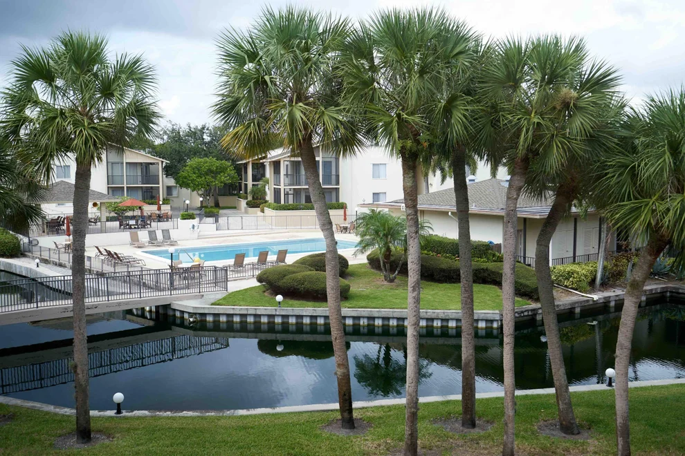 Unit for sale at 11811 Avenue Of The Pga, Palm Beach Gardens, FL 33418