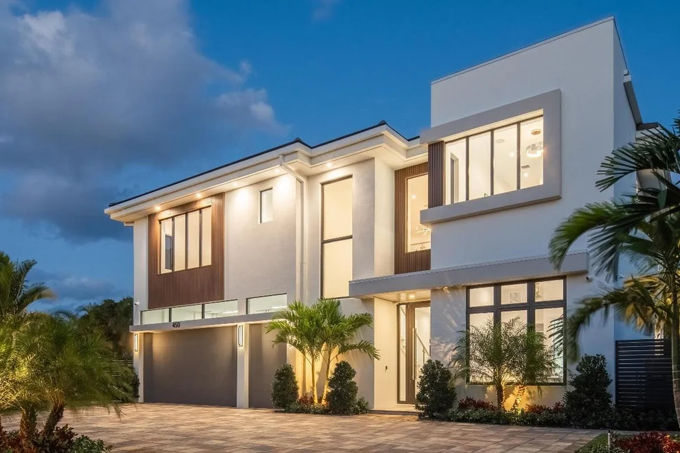 Unit for sale at 450 NE Spanish Court, Boca Raton, FL 33432